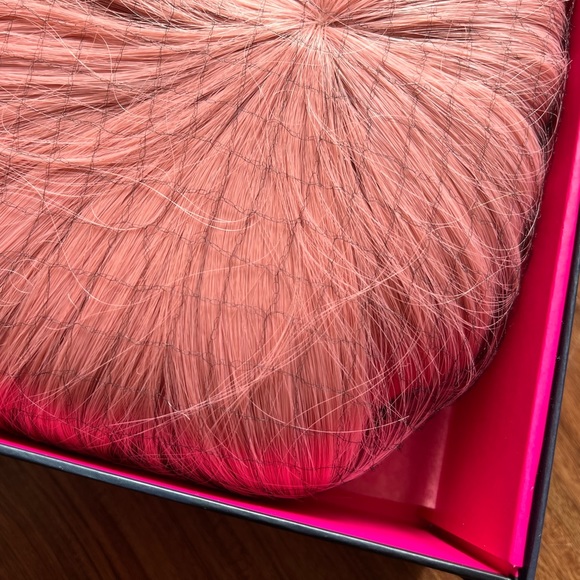 *UNAVAILABLE* Pink bob wig Mia - Picture 4 of 6